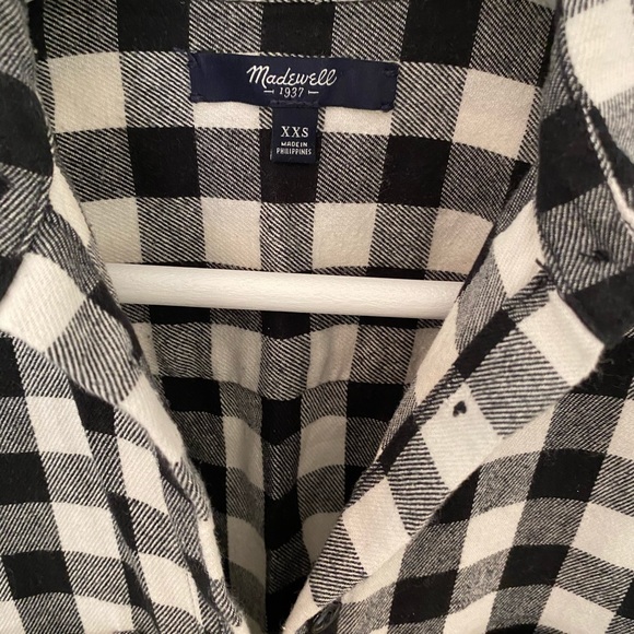Madewell plaid shirt perfect for fall - Picture 4 of 6
